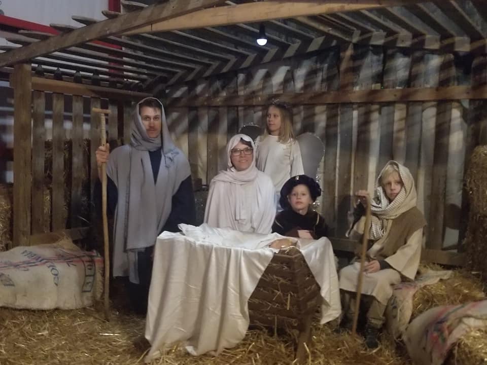 Living Nativity, Pecan – Walnut Festival