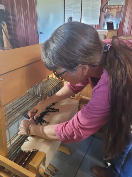 Table and Floor Loom Weaving Classes